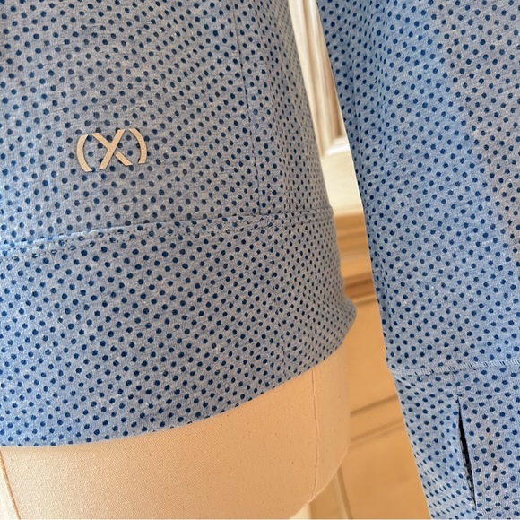 2(X)IST Open Back Long-Sleeve Crewneck Knit Top -- NWT - Picture 7 of 10